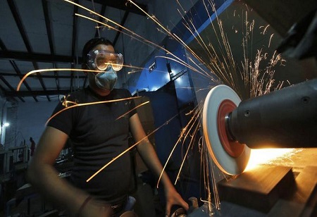 India's March manufacturing segment growth weakens: PMI